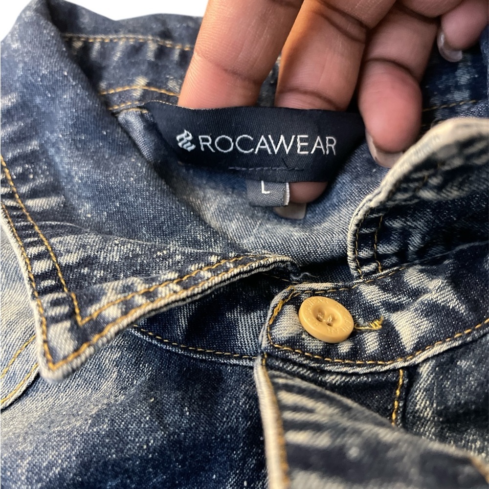 Rocawear Blue acid wash Denim Casual Button Down Shirt Size Large EUC #52 - Picture 6 of 6